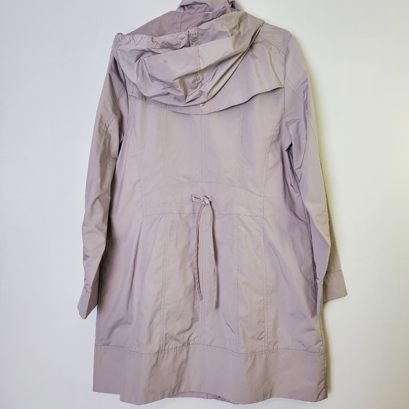 Cole Haan Signature Packable Rain Jacket - Picture 3 of 9